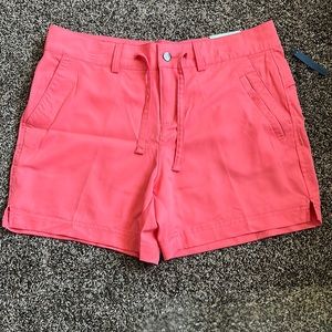 Women’s Magellan Size Large Fish Gear Outdoors Shorts NWT